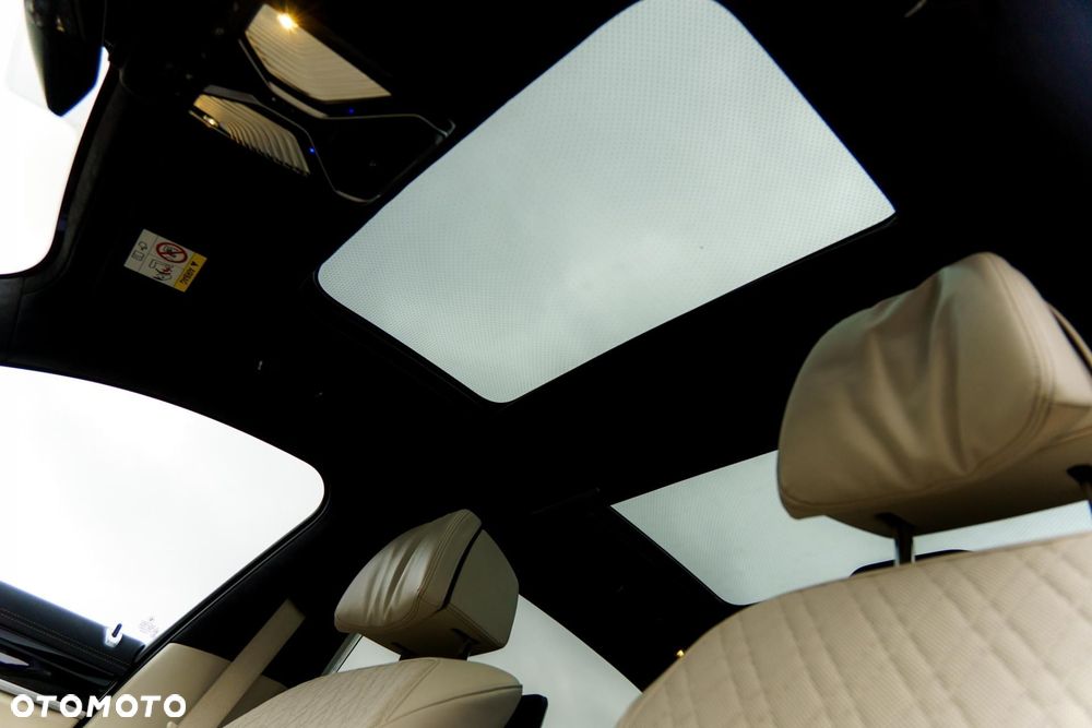 BMW Seria 7 - 32