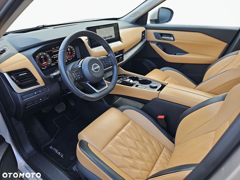 Nissan X-Trail 2025