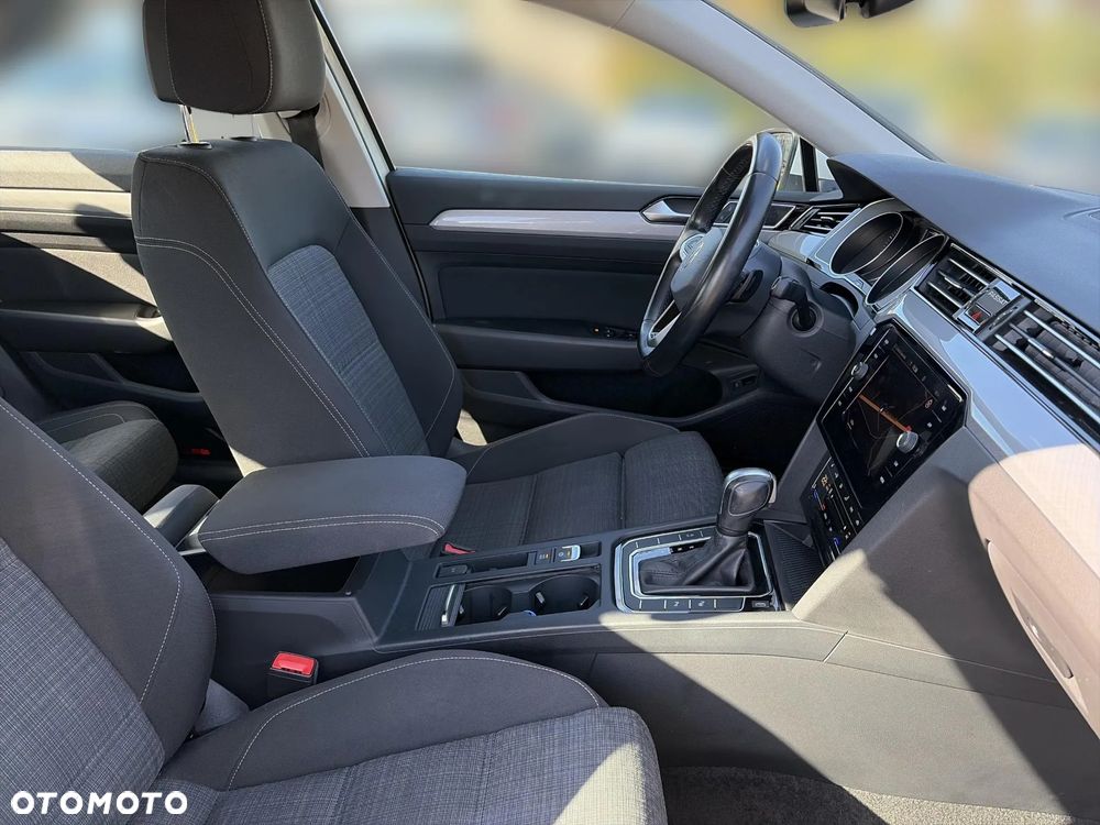 Volkswagen Passat 1.5 TSI EVO Business DSG - 18