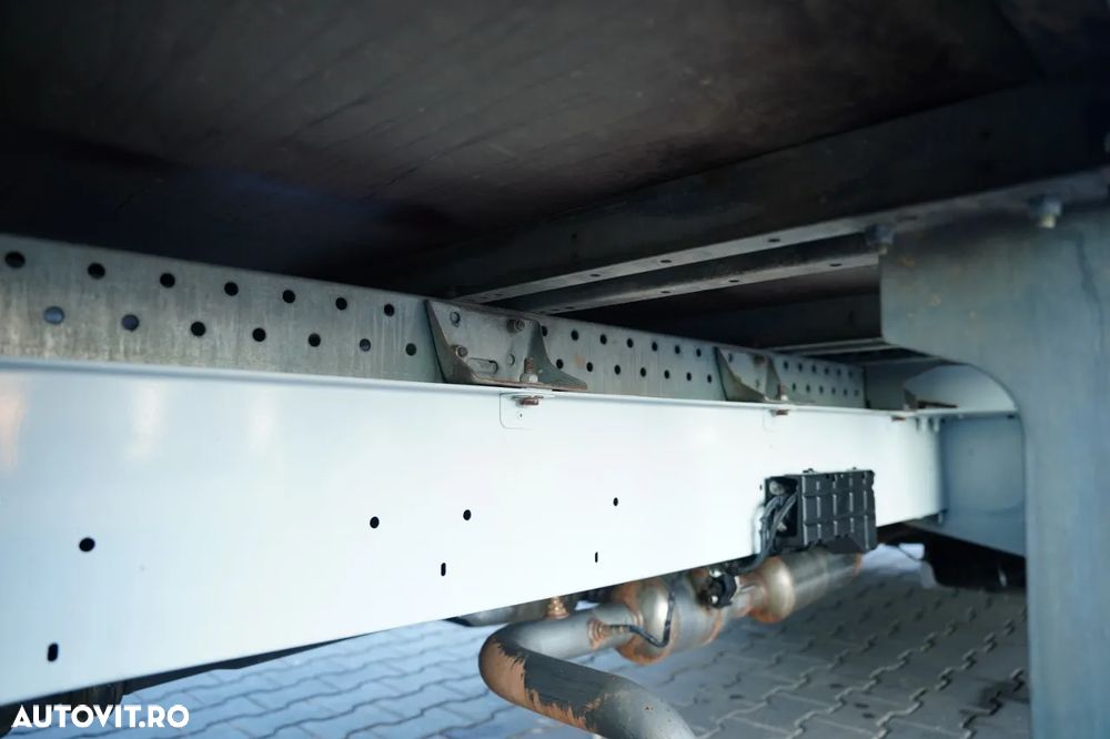Renault MASTER / CONTAINER - 4,3 M / DHOLLANDIA LIFT - 750 KG / IMPORTAT / EURO 6 - 17