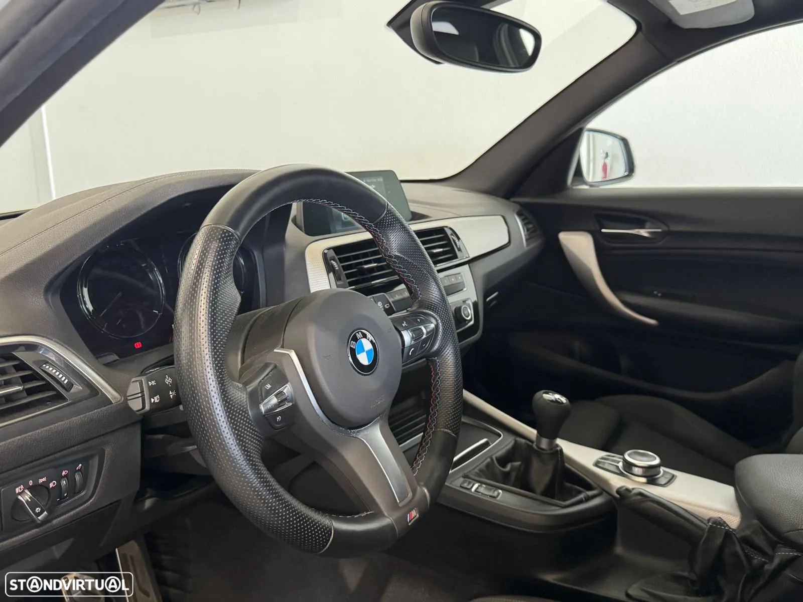 BMW 120 d Pack M - 17