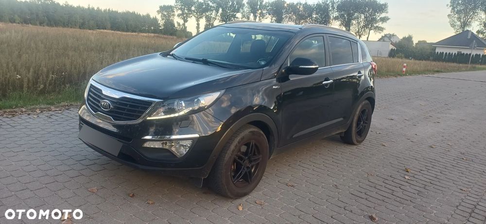 Kia Sportage 2.0 L - 11