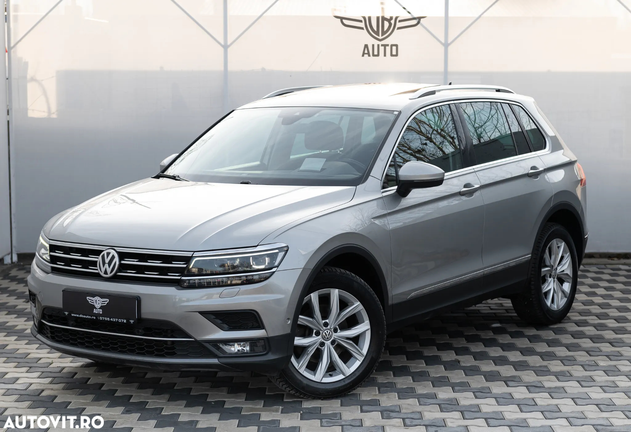 Volkswagen Tiguan 2.0 TDI DPF DSG 4Mot Comfortline - 2