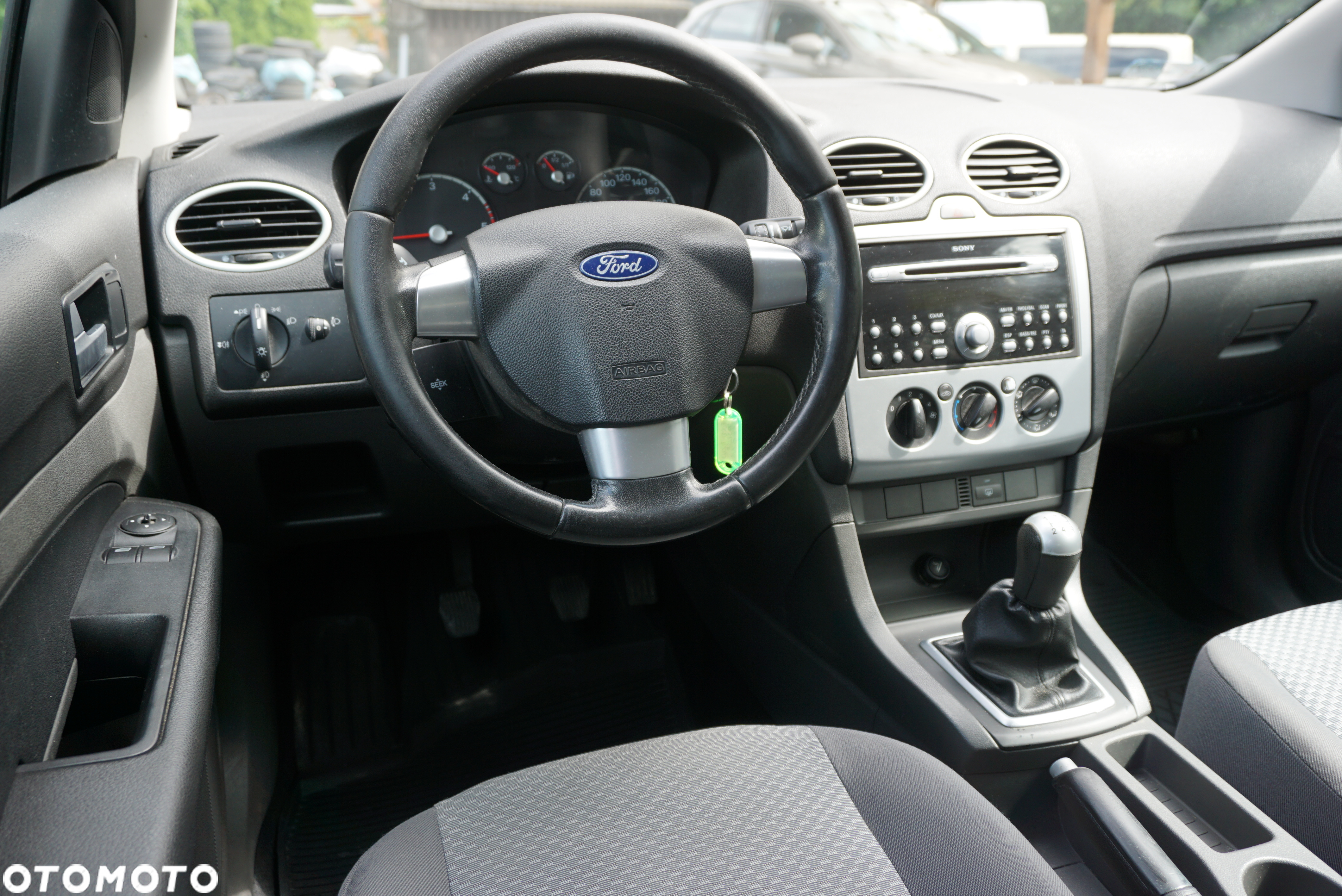 Ford Focus 1.6 TDCi Trend + - 11