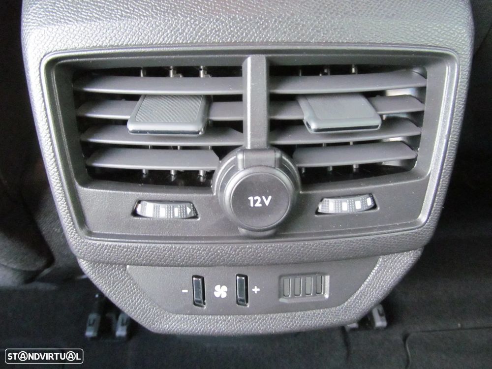 Peugeot 5008 - 11