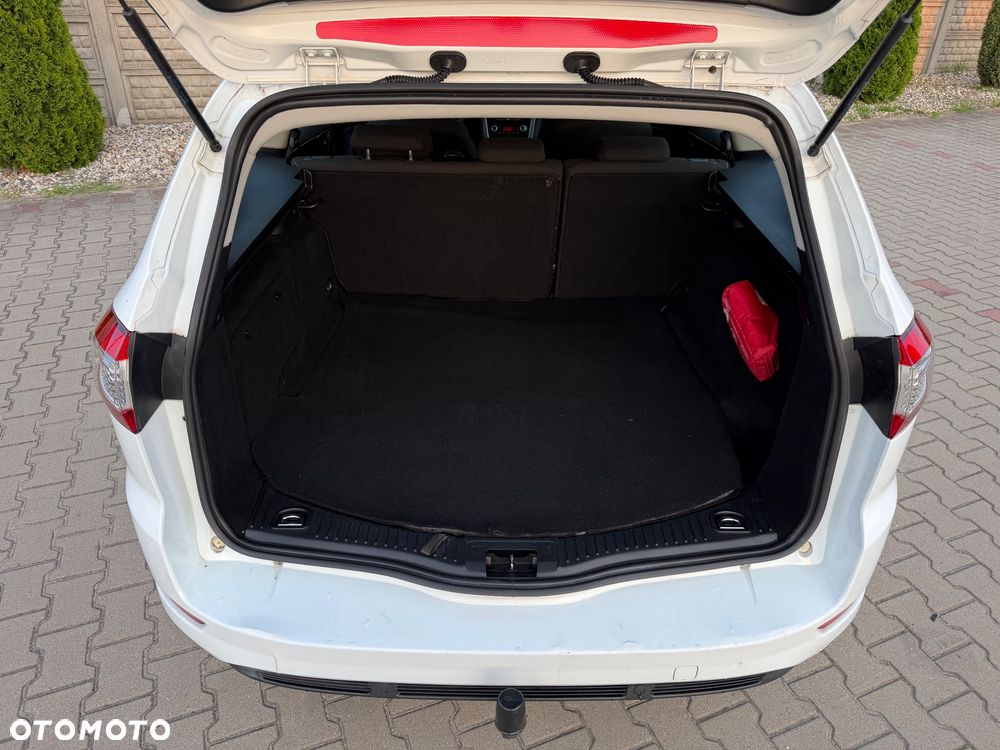 Ford Mondeo 2.0 TDCi S - 34