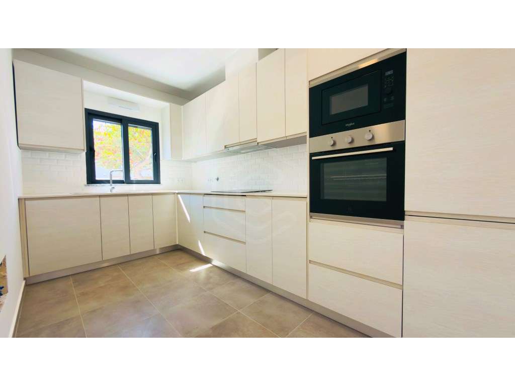 Moradia T2+1 nova com logradouro em Tavira, Algarve - Grande imagem: 4/30