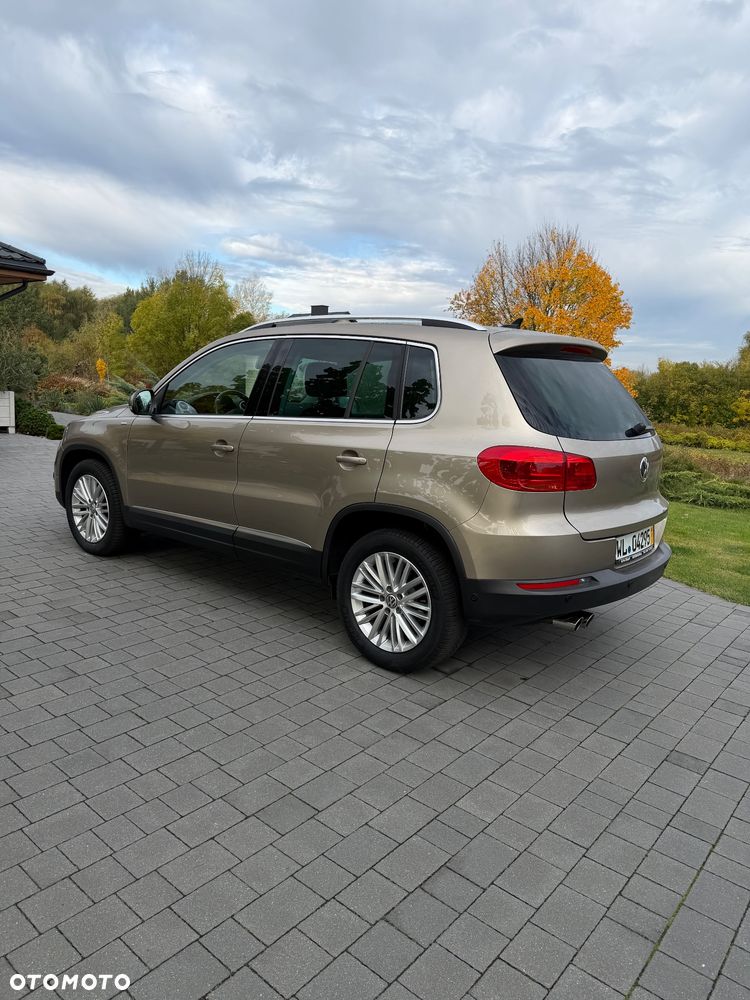 Volkswagen Tiguan - 4