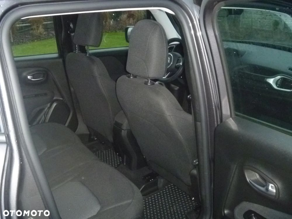 Mitsubishi ASX 1.6 Inform EU6 - 16