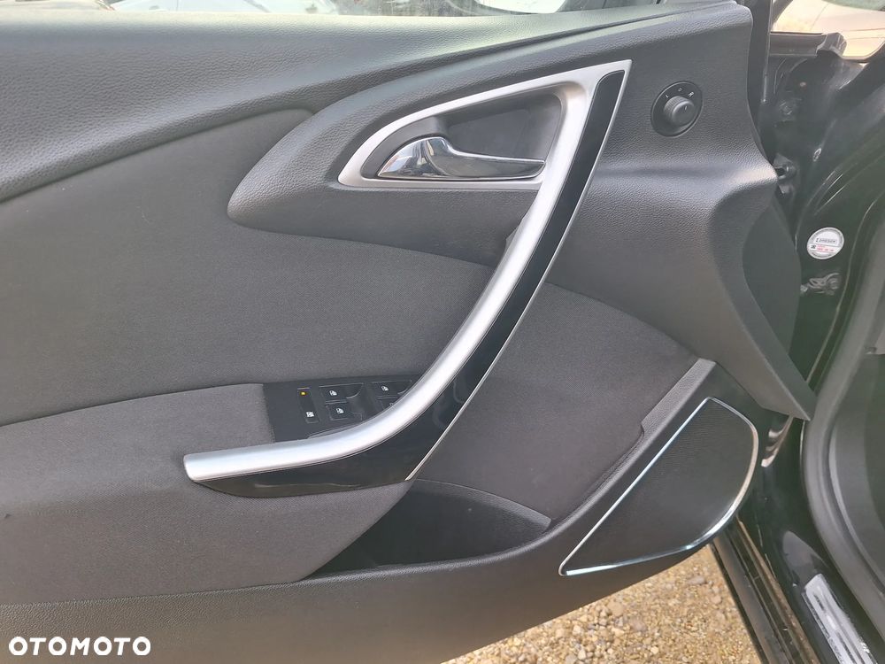 Opel Astra 1.4 Turbo Cosmo - 20