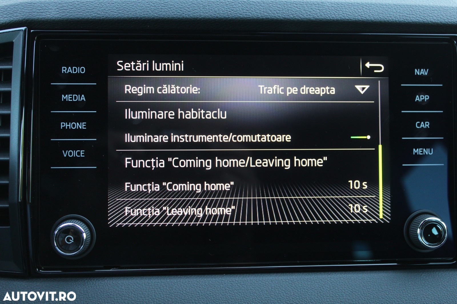 Skoda Karoq 2.0 TDI 4X4 DSG Sportline - 15