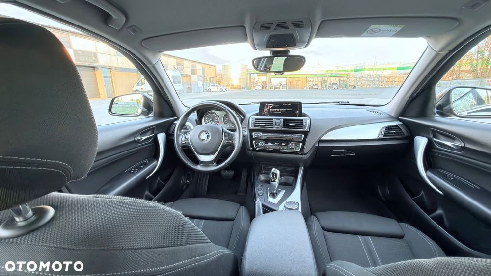BMW Seria 1 118d Sport Line - 33