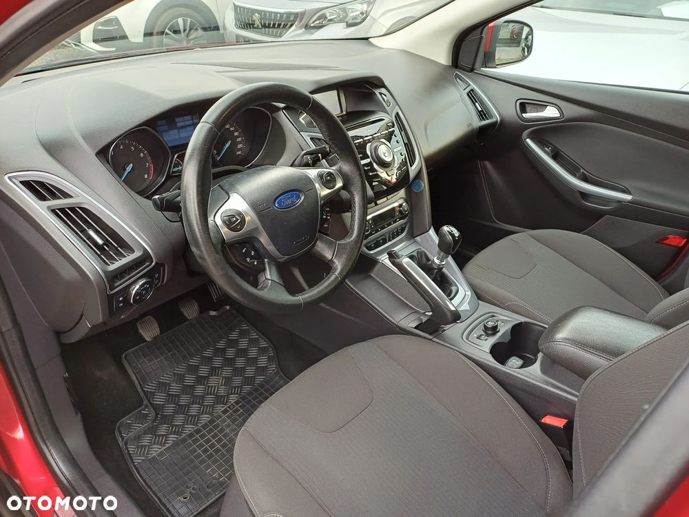 Ford Focus 1.6 EcoBoost Start-Stopp-System Titanium - 14