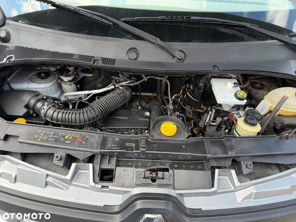 Renault MASTER klima mały przebieg - 8