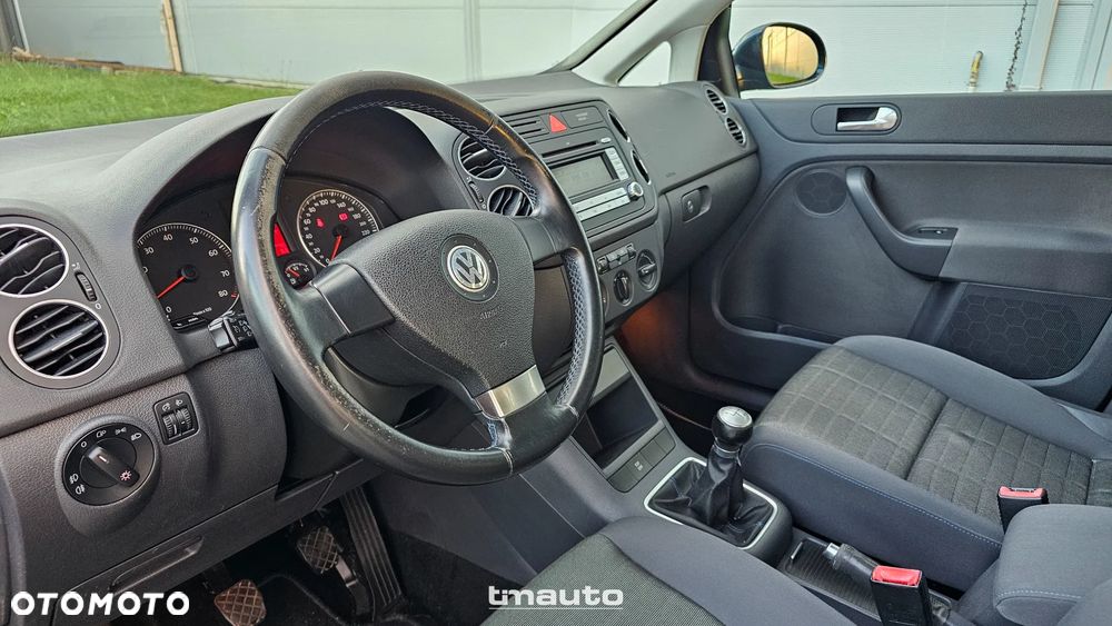Volkswagen Golf Plus - 22
