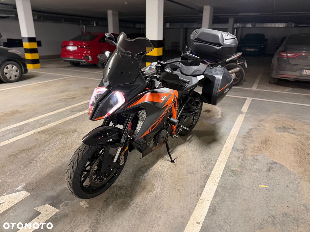 KTM Super Duke - 1