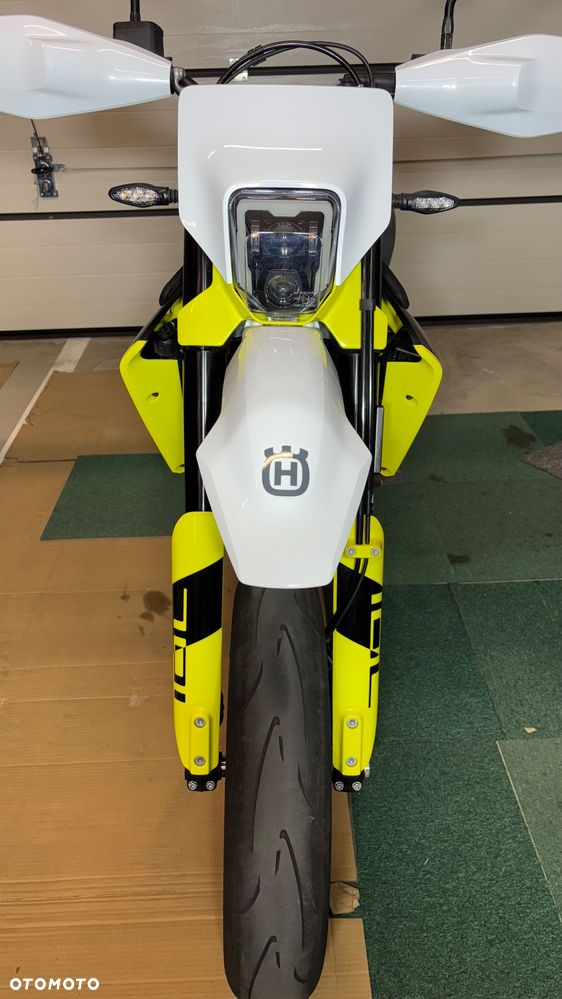 Husqvarna 701 - 2
