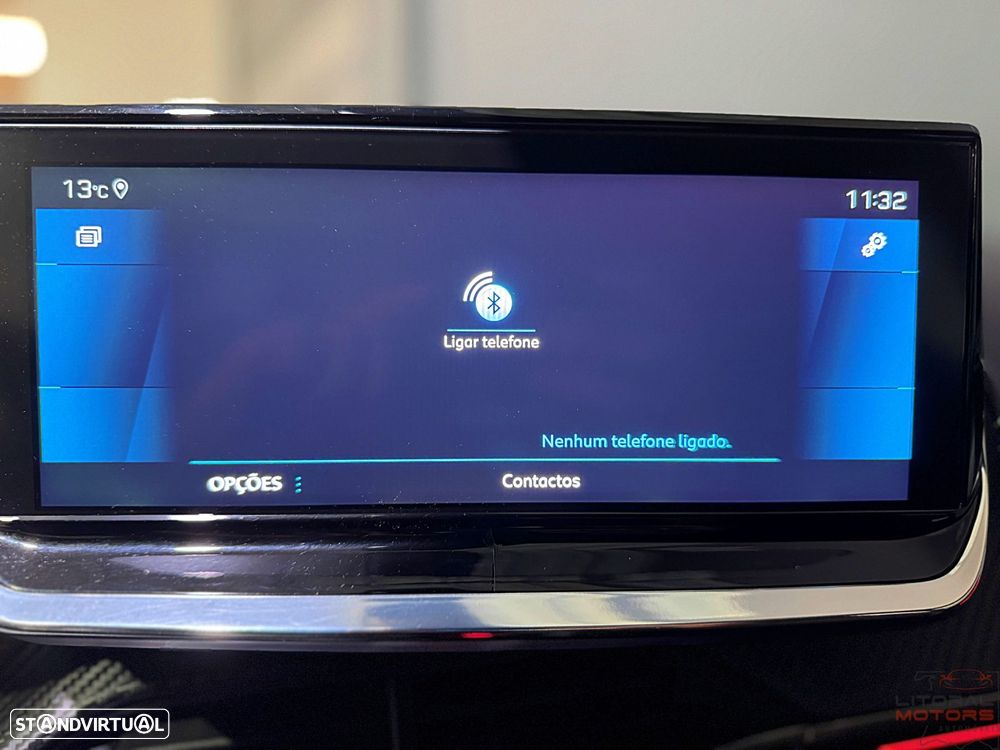 Peugeot 2008 1.2 PureTech GT Line EAT8 - 33