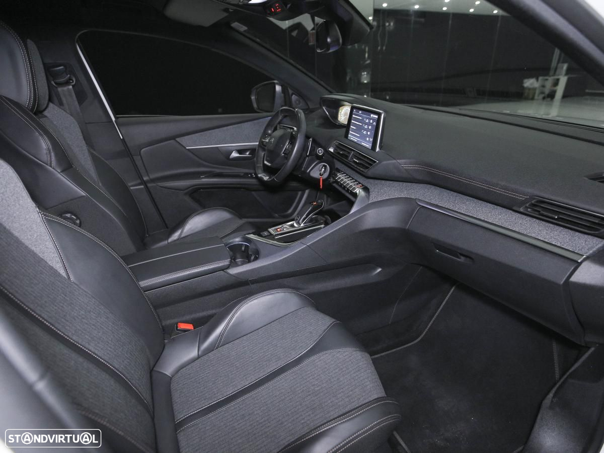 Peugeot 5008 1.5 BlueHDi GT Line EAT8 - 8