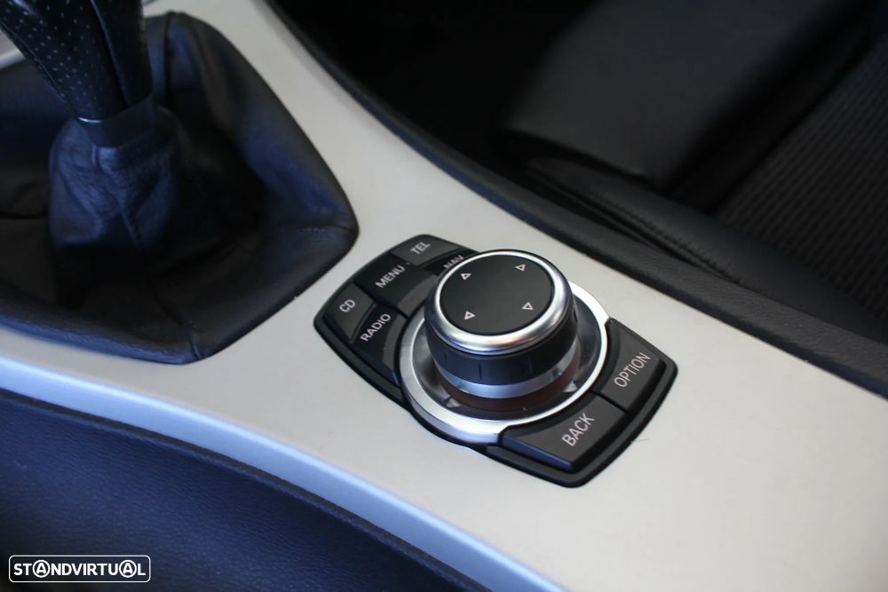 BMW 318 d Line Sport - 55