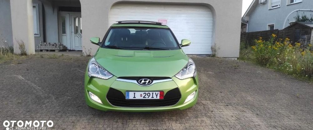 Hyundai Veloster 1.6 DCT Premium - 24