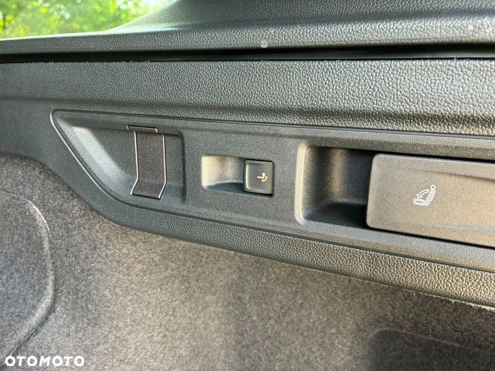 Volkswagen Passat Variant - 31