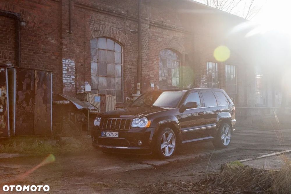 Jeep Grand Cherokee 6.1 V8 SRT8 - 34