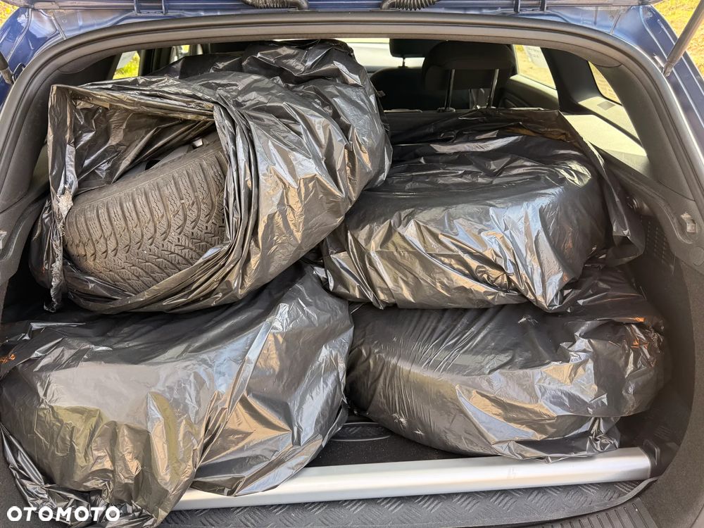 Hyundai i30 1.4 GO - 11