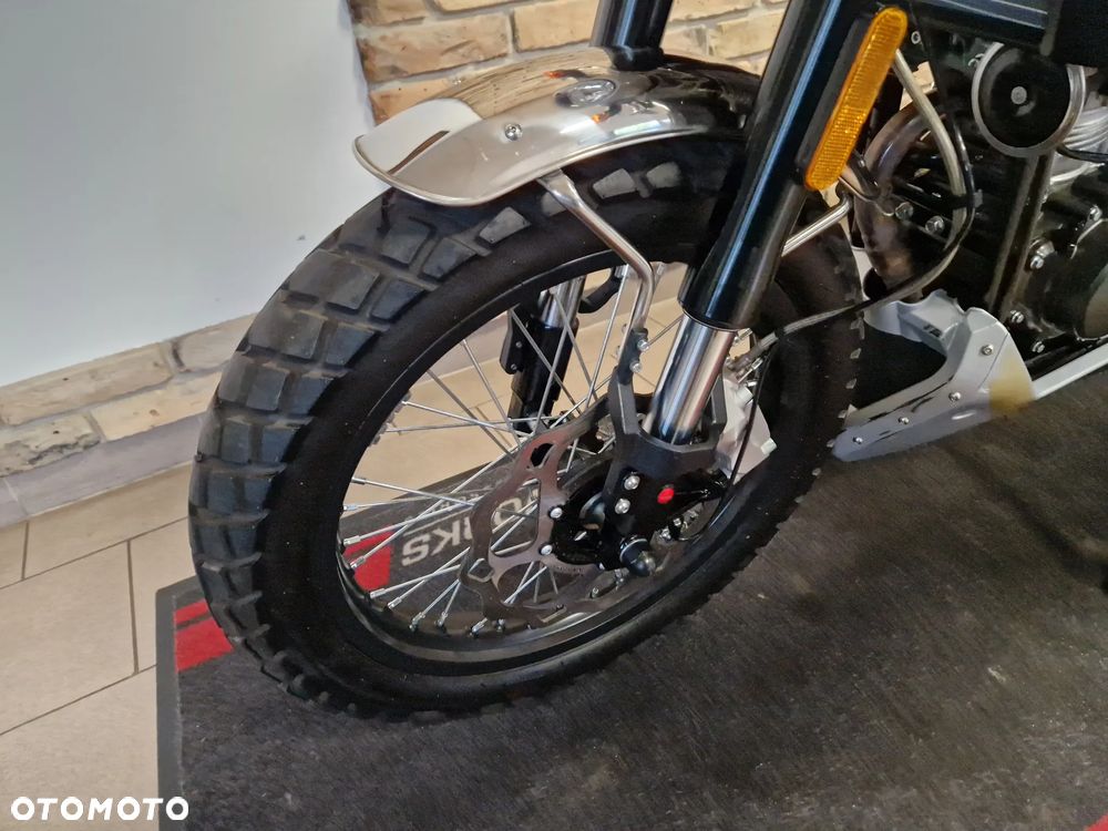 Mondial HPS 125 - 23