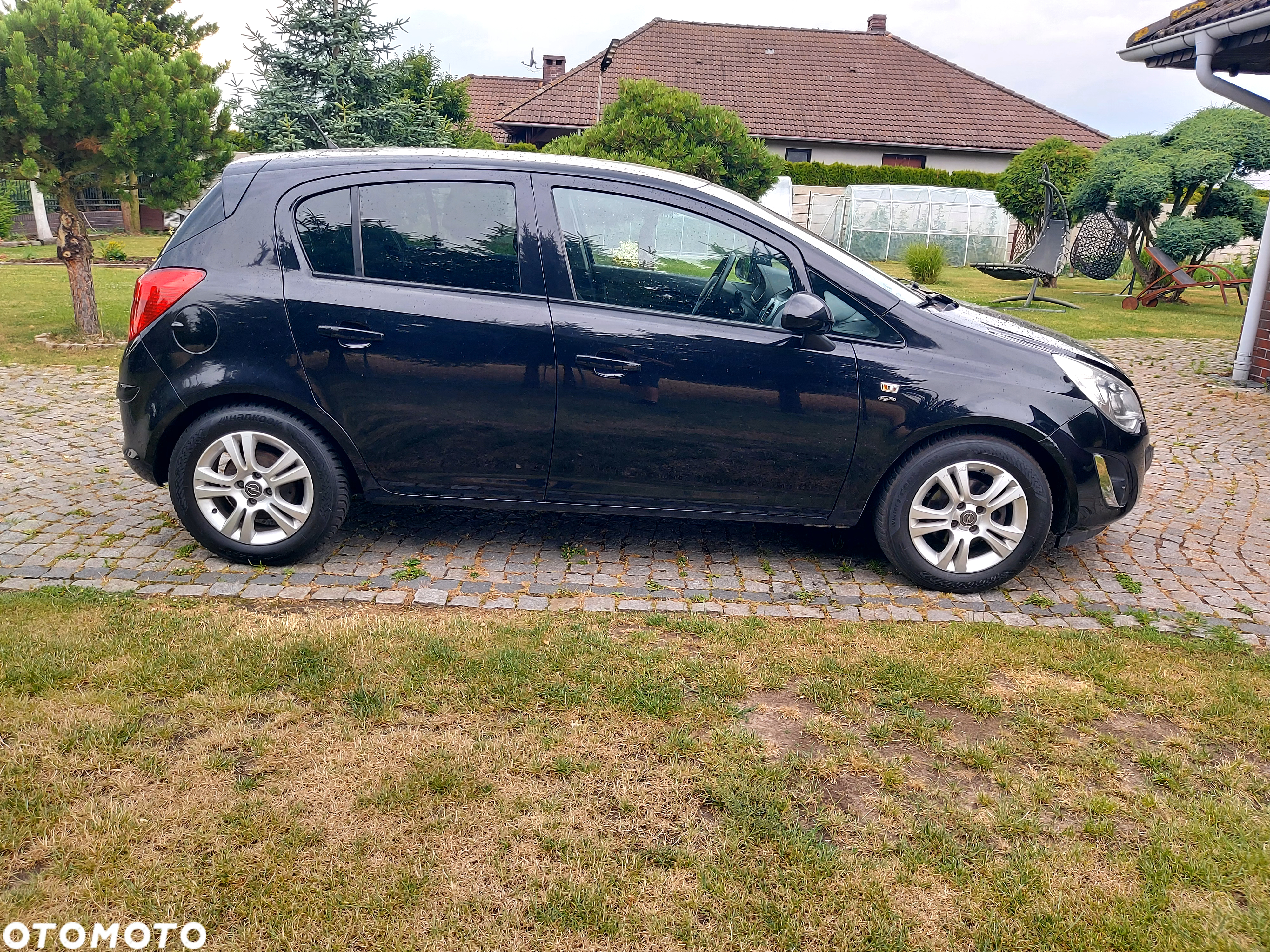 Opel Corsa 1.4 16V Satellite - 12