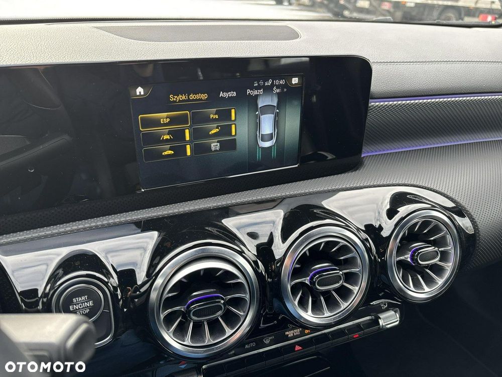 Mercedes-Benz CLA - 20