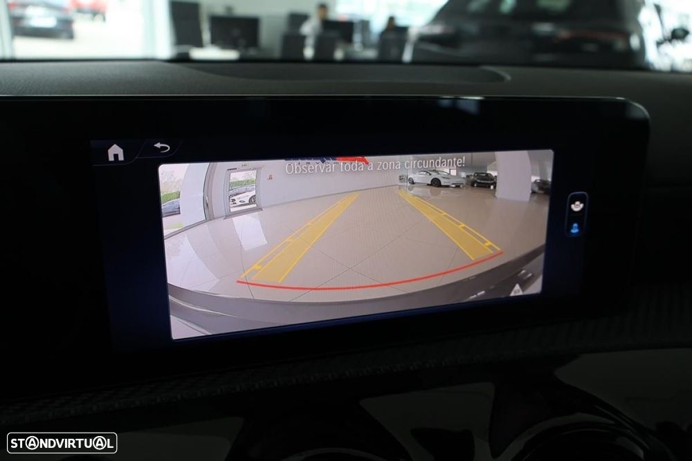 Mercedes-Benz A 250 e - 28