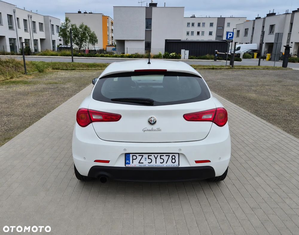 Alfa Romeo Giulietta 1.4 TB MultiAir Exclusive TCT - 5