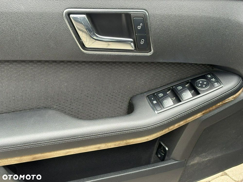 Mercedes-Benz Klasa E - 22