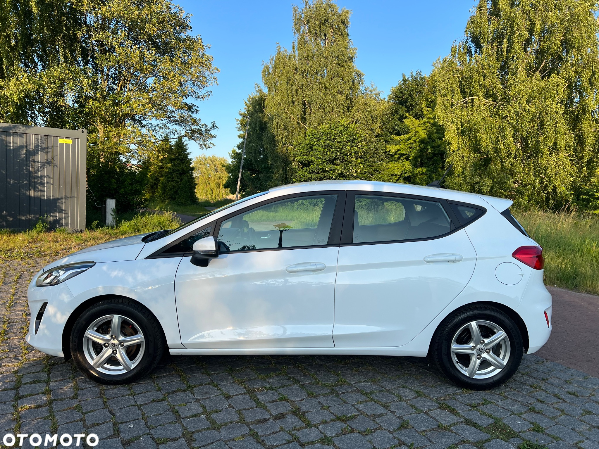 Ford Fiesta 1.0 EcoBoost S&S COOL&CONNECT - 9