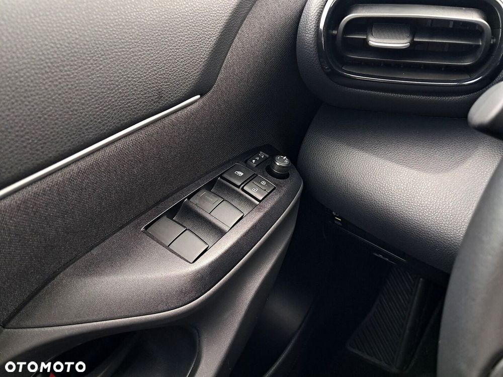 Toyota Yaris Cross Hybrid 1.5 Style - 16
