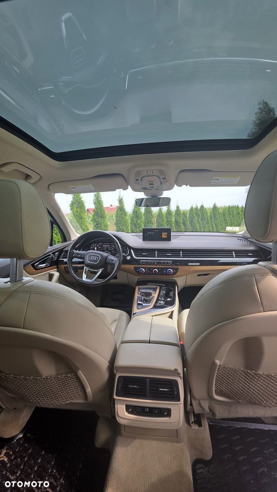 Audi Q7 - 13