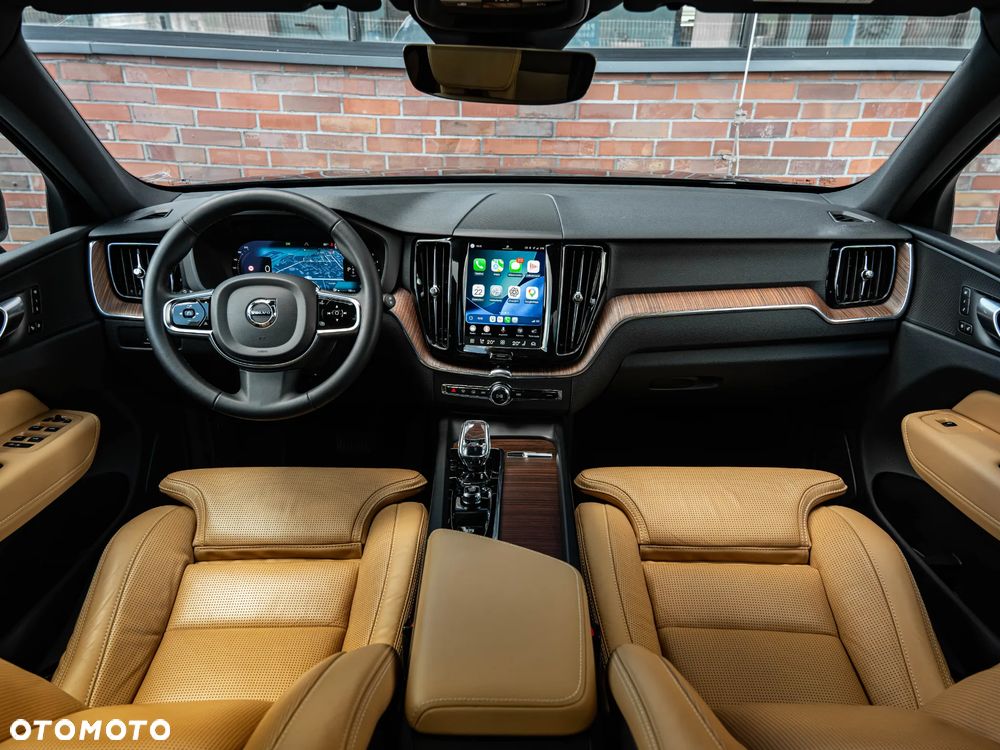 Volvo XC 60 B4 D AWD Ultimate Bright - 6