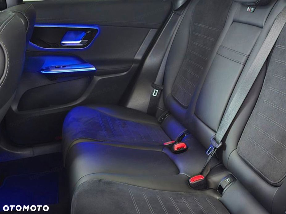 Mercedes-Benz GLC 300 mHEV 4-Matic AMG Line - 18