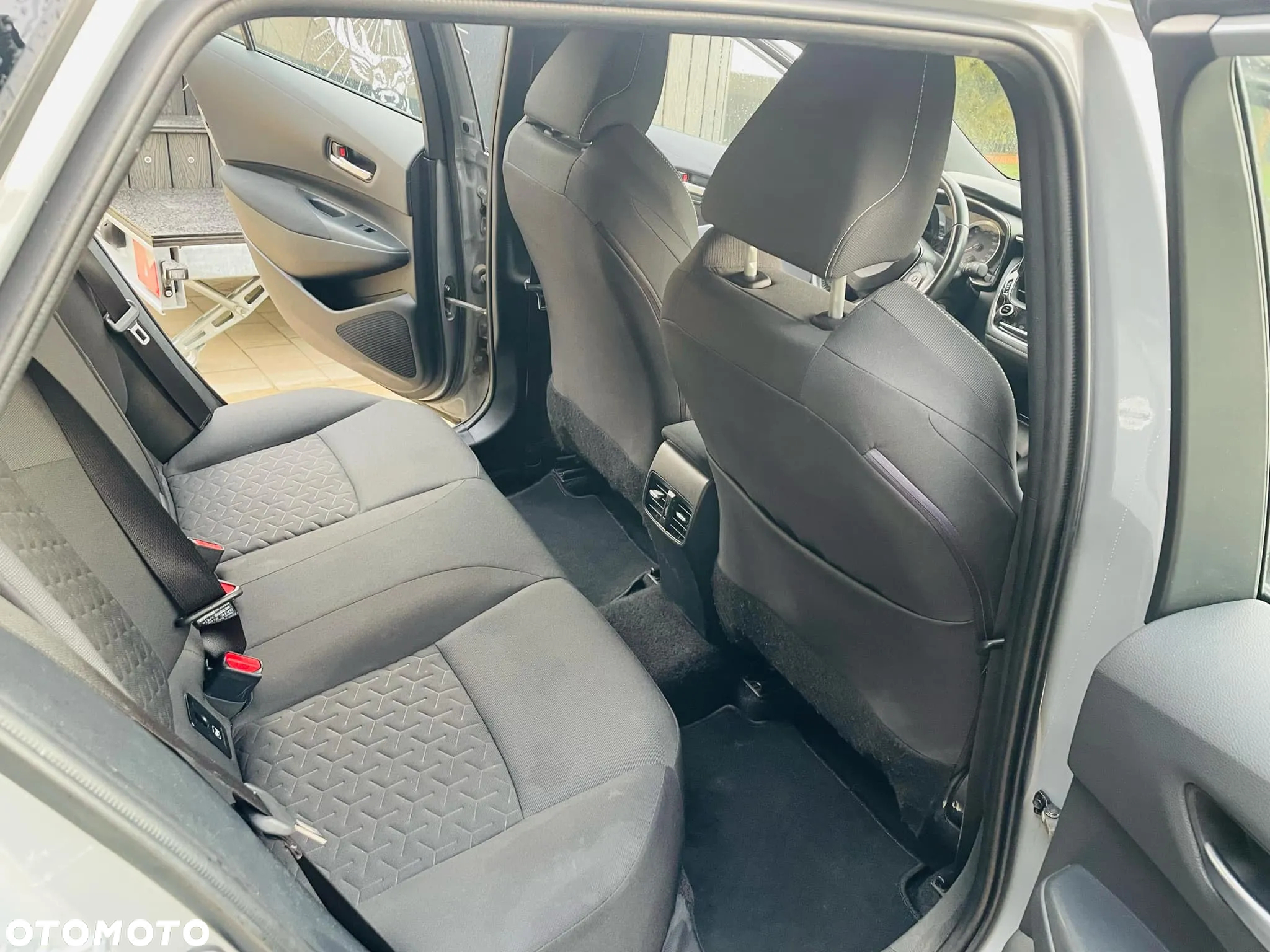 Toyota Corolla - 8