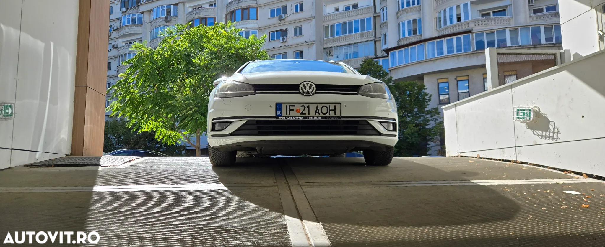 Volkswagen Golf 2.0 TDI DPF BMT DSG Highline - 10