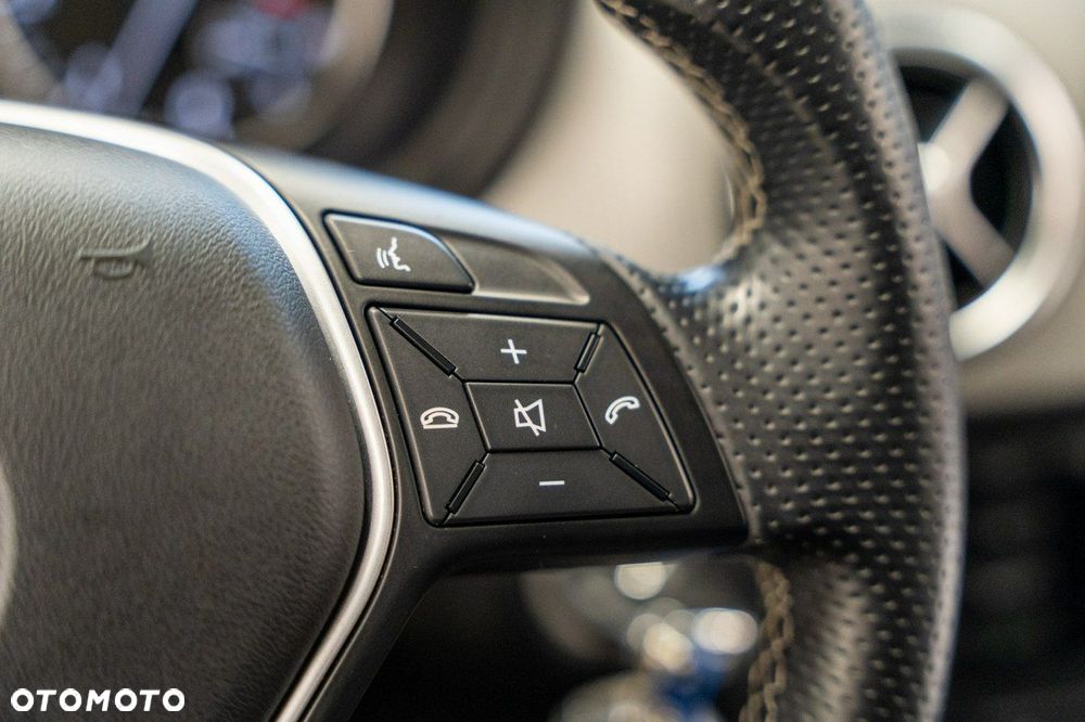 Mercedes-Benz Klasa B 200 CDI (BlueEFFICIENCY) - 13