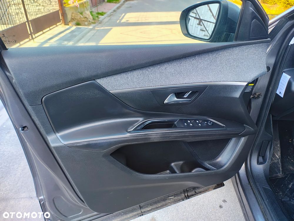 Peugeot 5008 BlueHDi 130 Active - 12