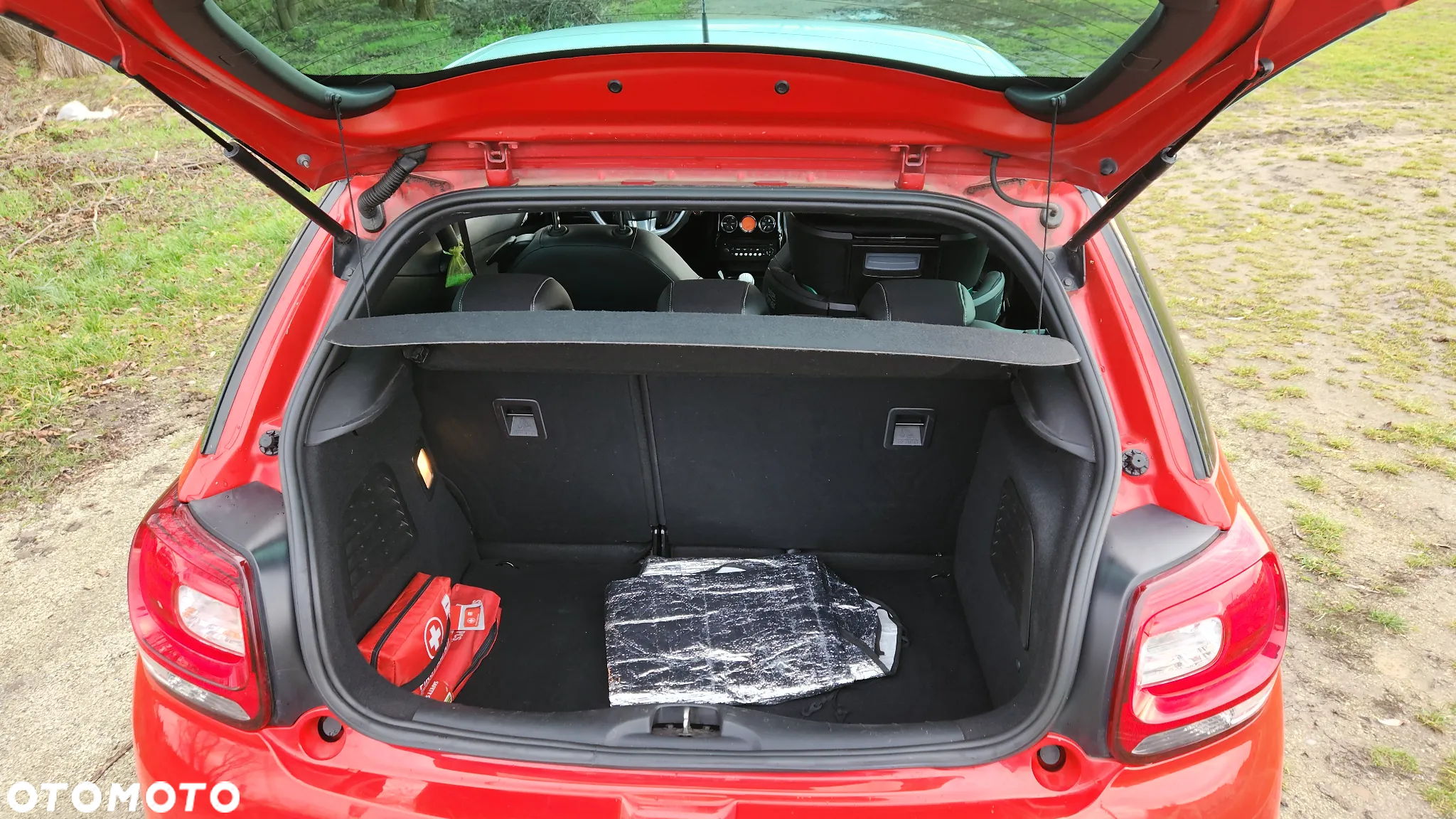 Citroën DS3 1.6 e-HDi SoChic - 9