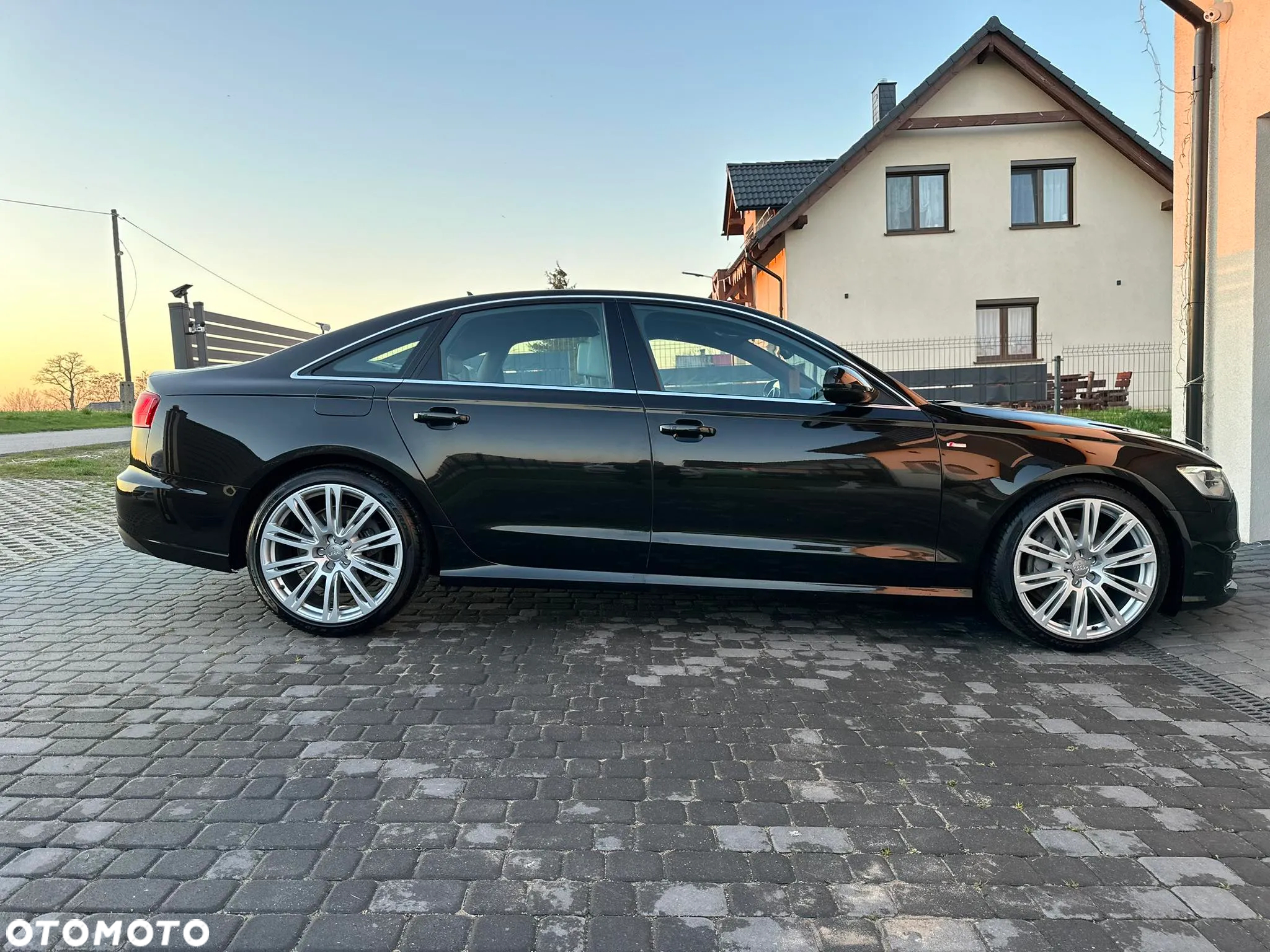 Audi A6 - 6