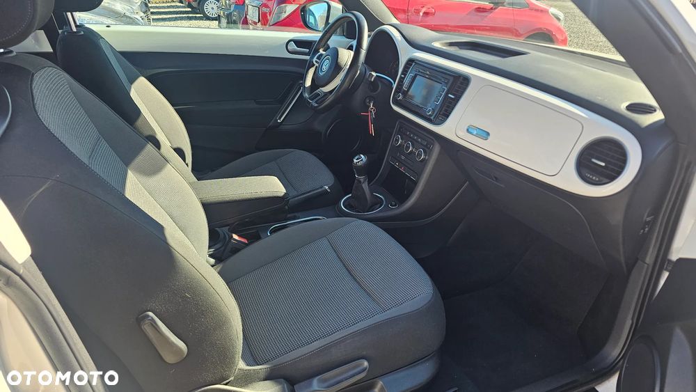 Volkswagen Beetle 1.6 TDI DPF - 11