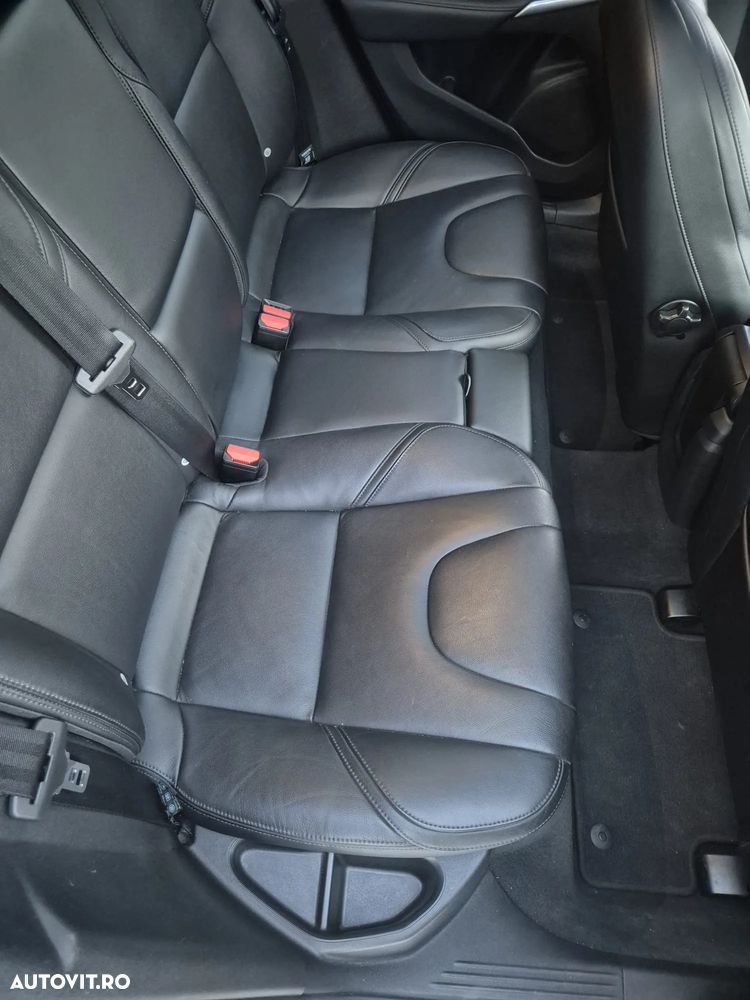 Volvo V40 D4 Summum - 18