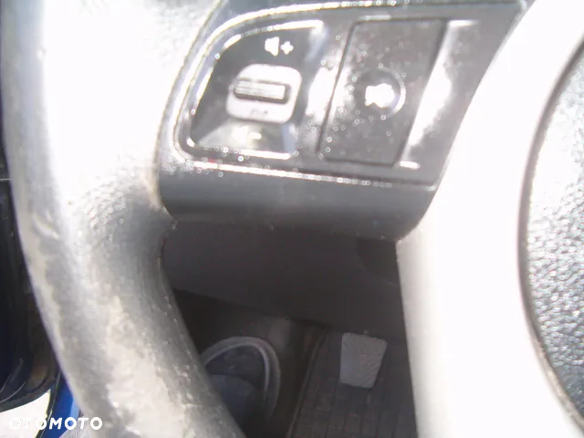 Kia Venga - 19