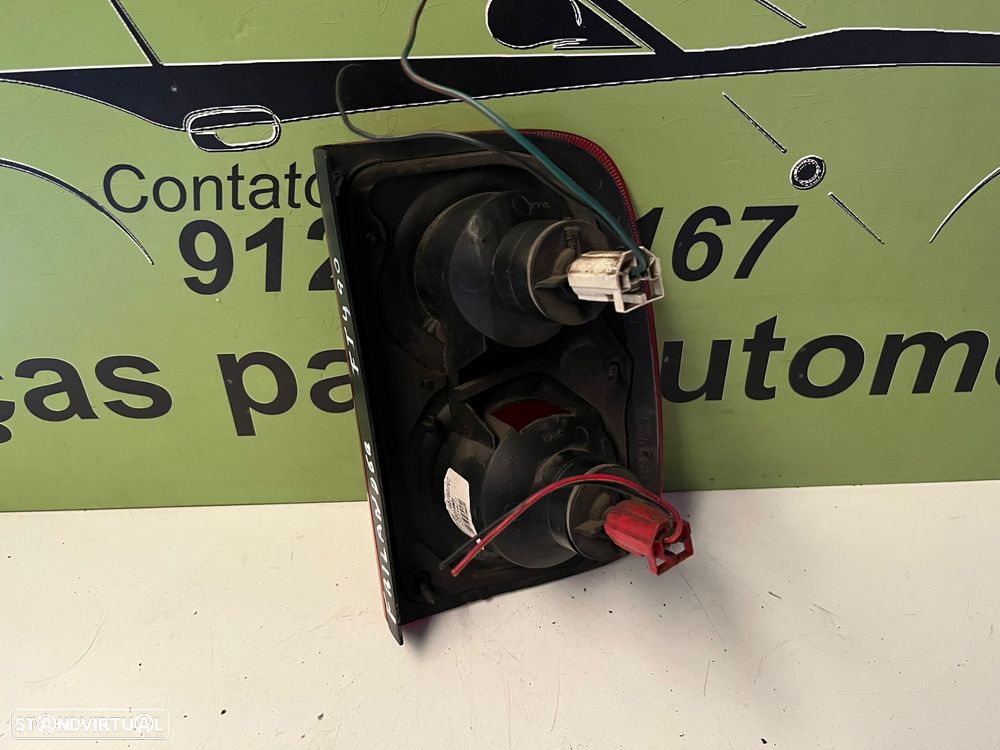 Land Rover Freelander FAROLIM DIREITO ESQUERDO - FT490 - 4