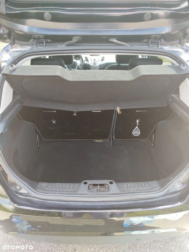 Ford Fiesta 1.6 Titanium - 10